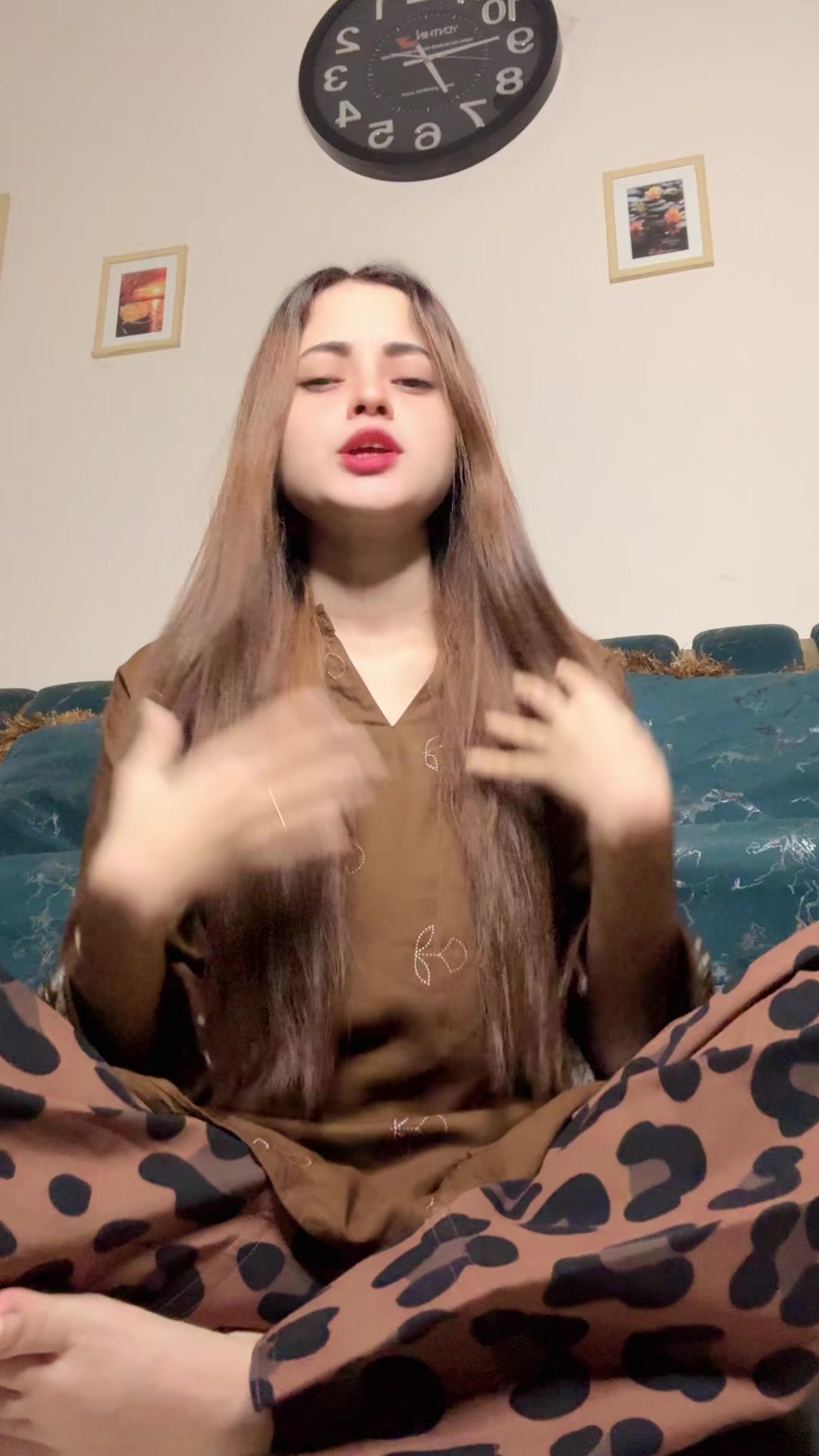 @🧚&zwj;♀️✨-RI CH I -✨🧚&zwj;♀️