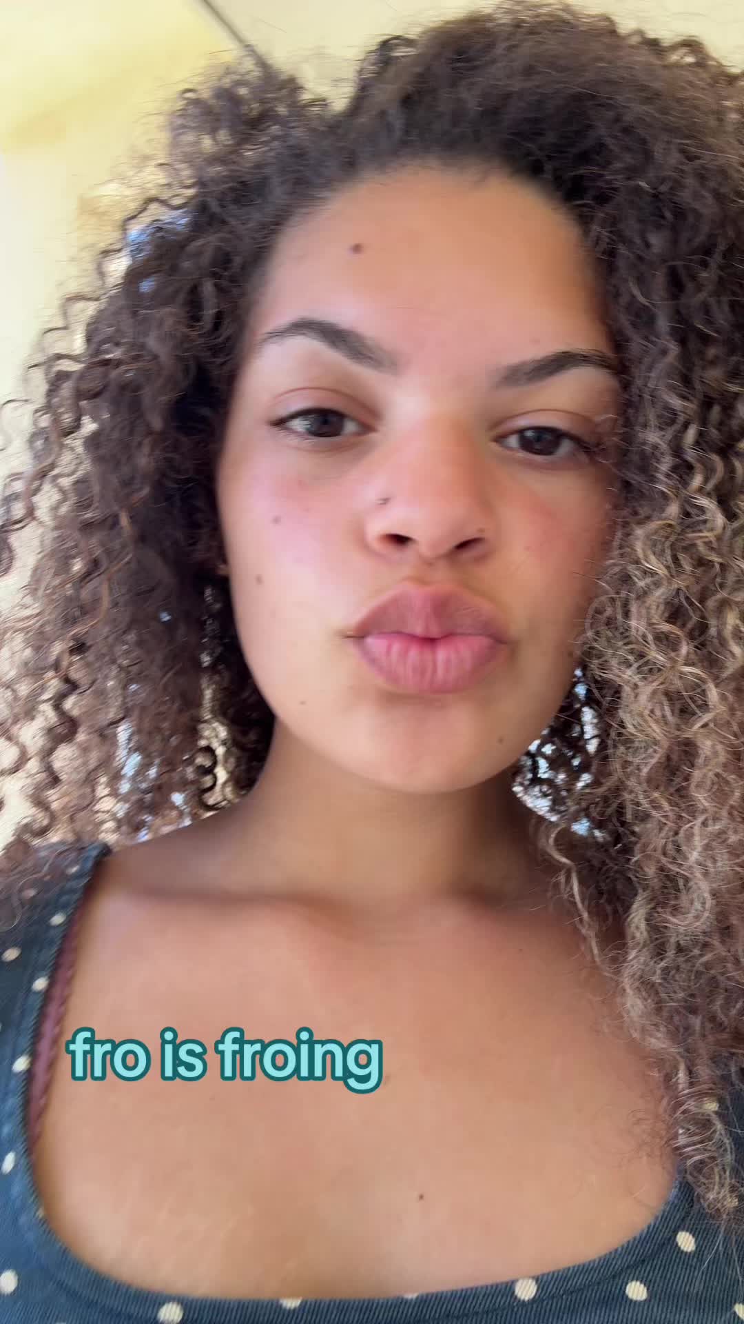 @larissa