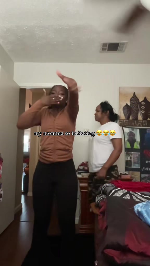 @justjanelllife