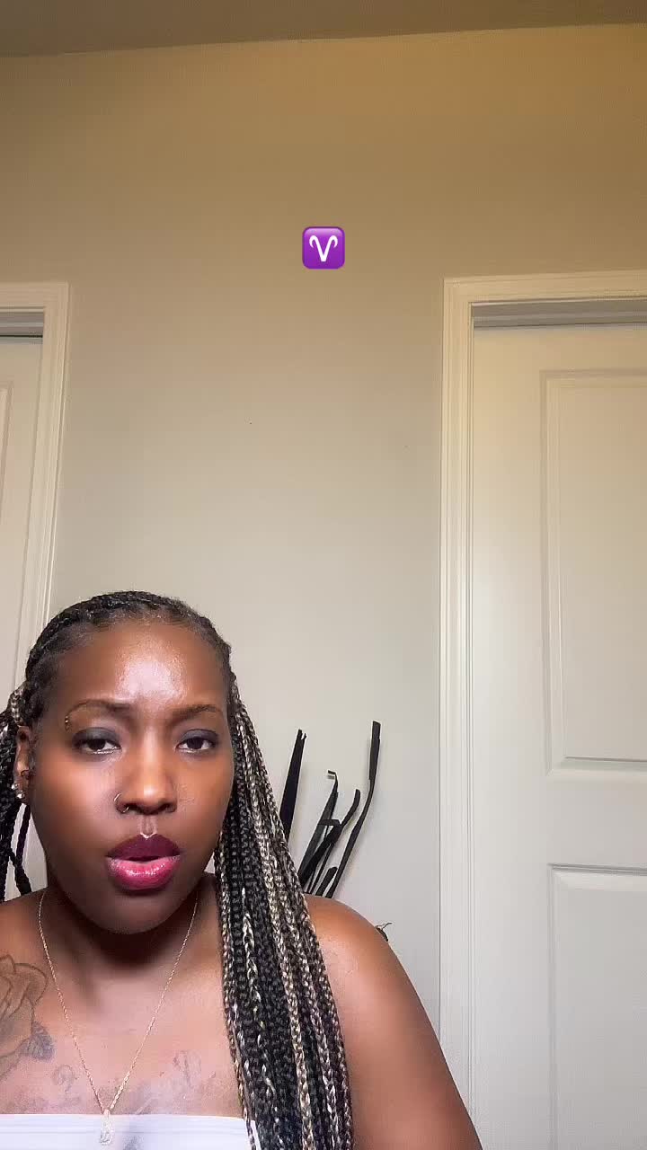 @Quitarenee30