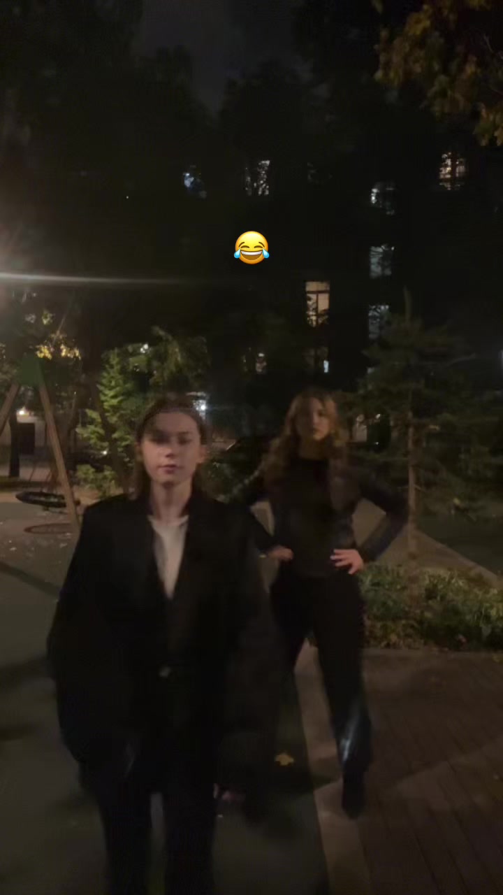 @мельникова