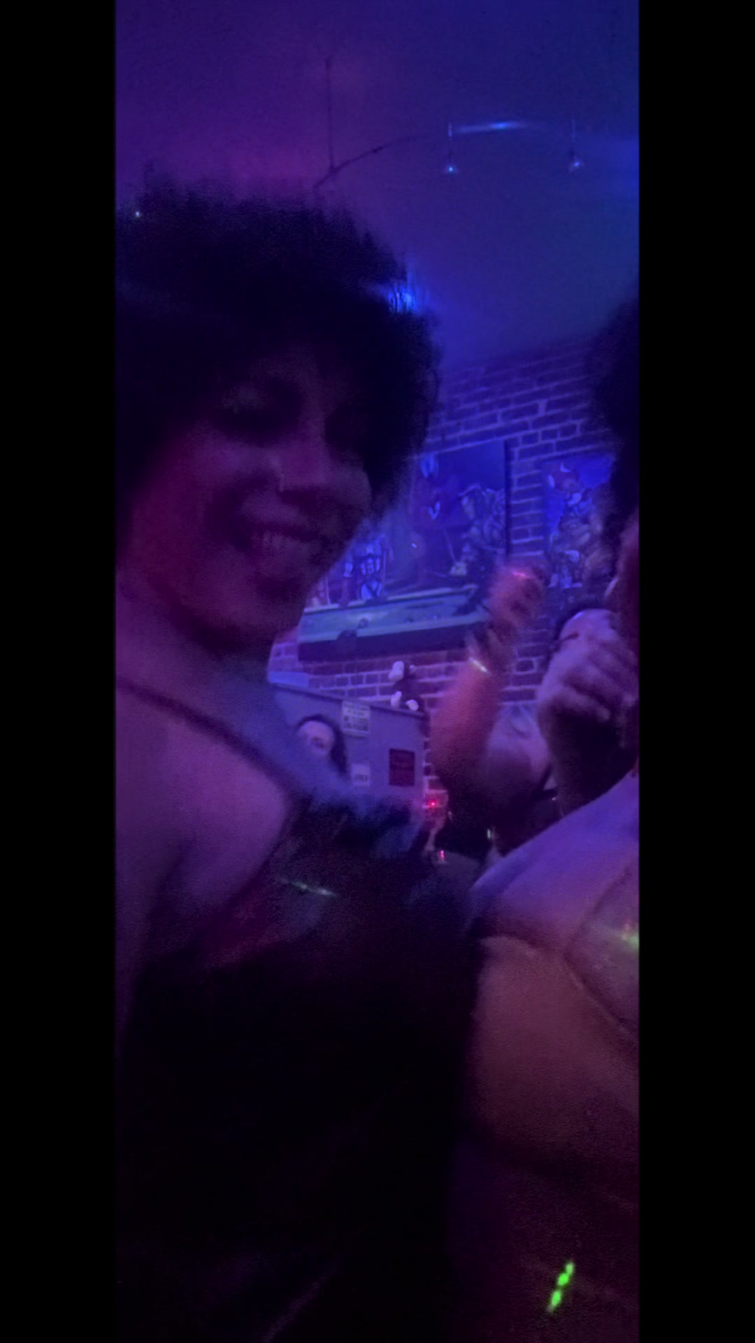 @ShhmoneyCurl
