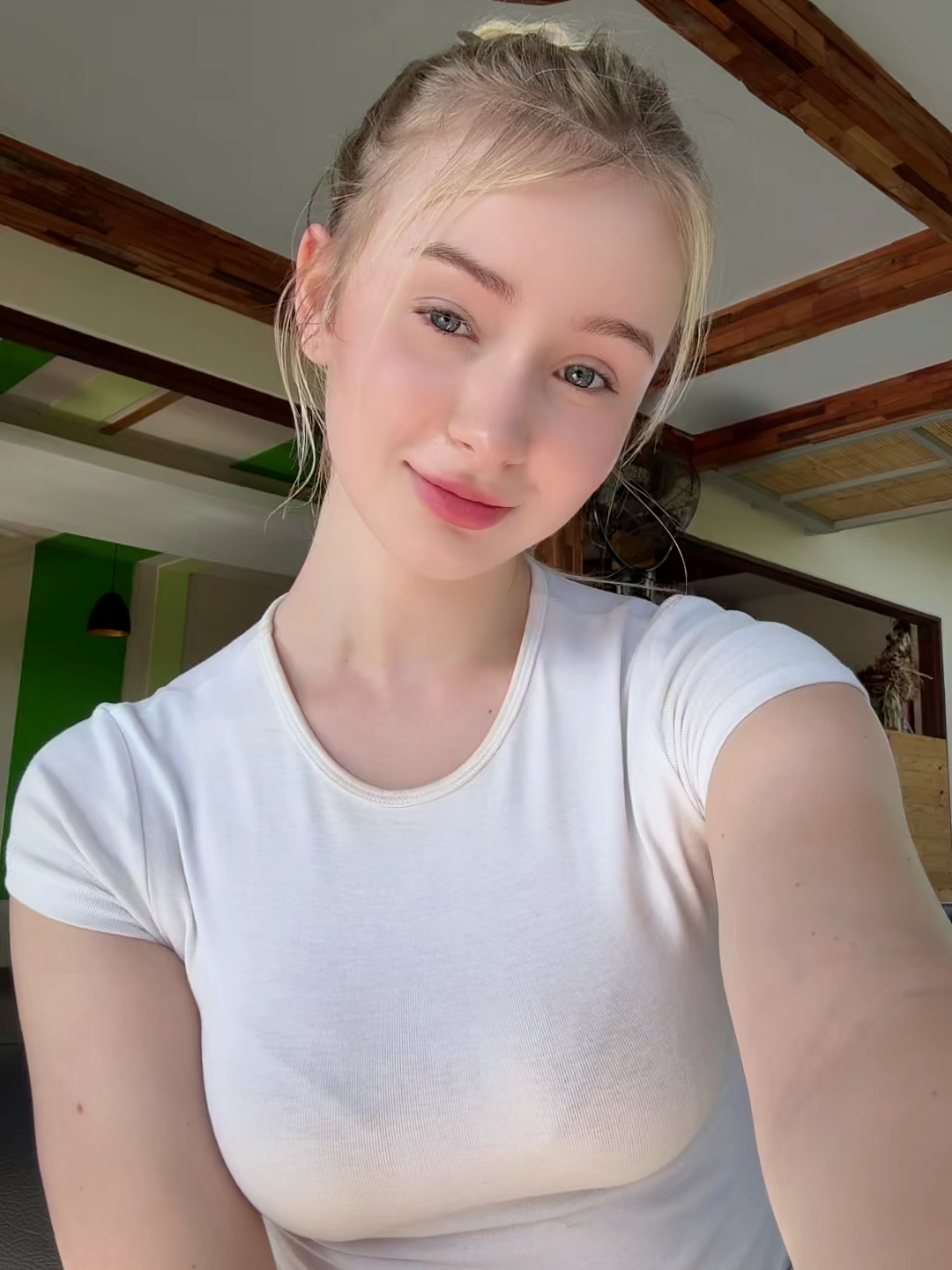 @❦