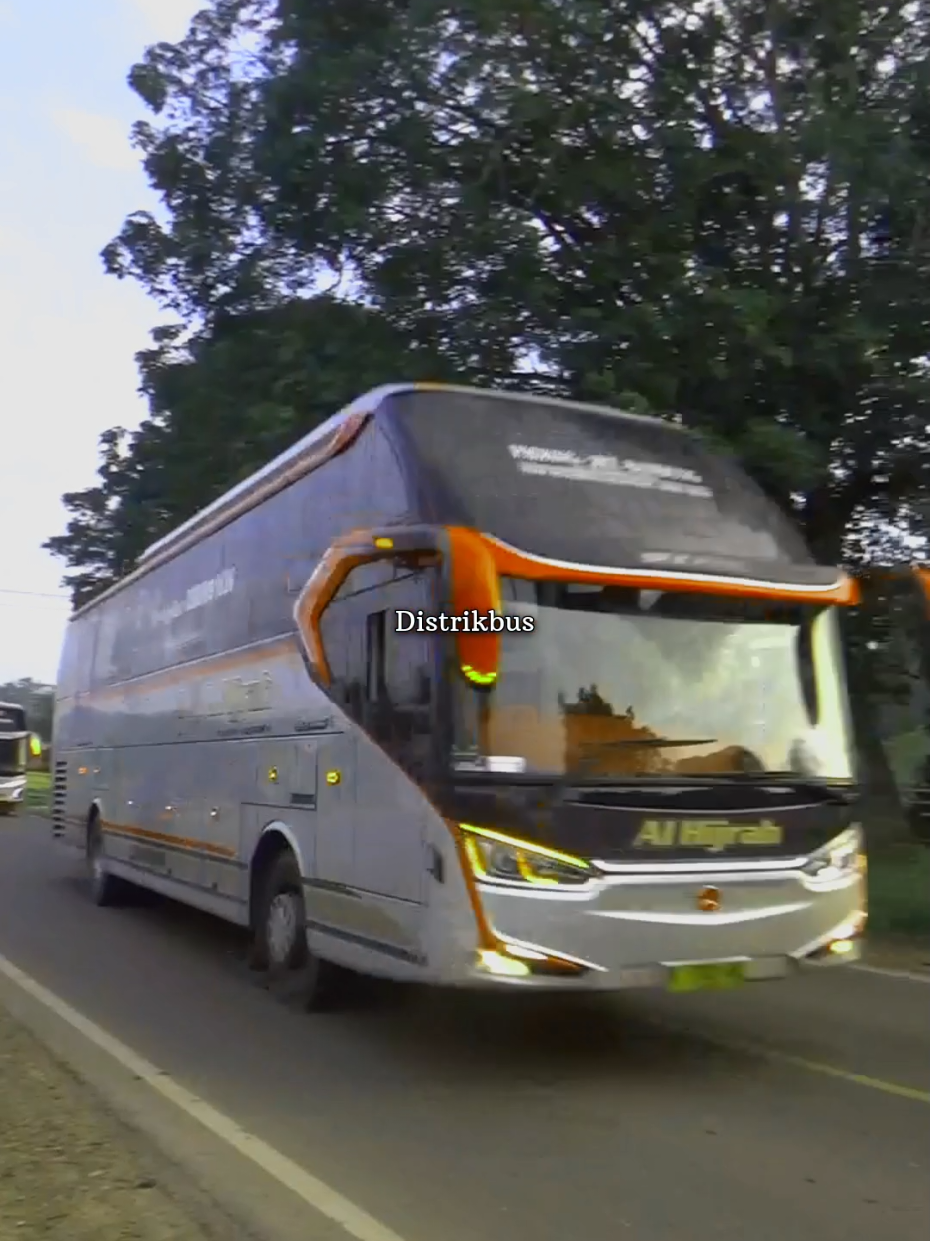 @Distrikbus