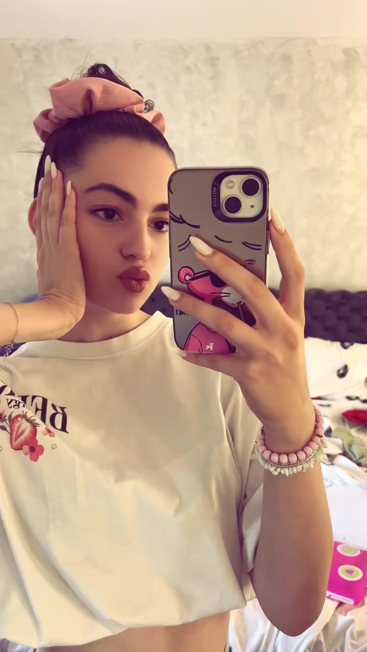 @jelena