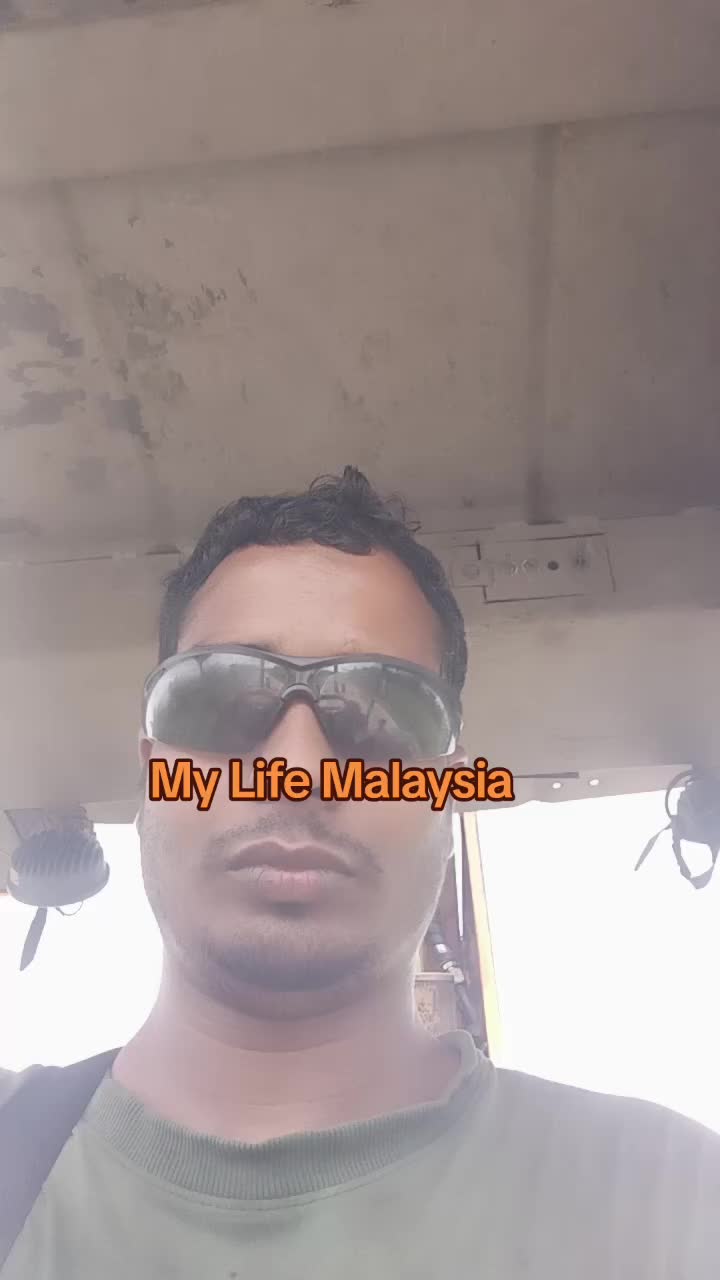 @👤