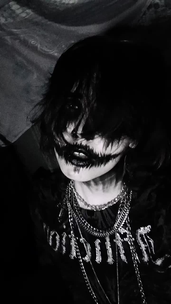 @UrFavGhoul