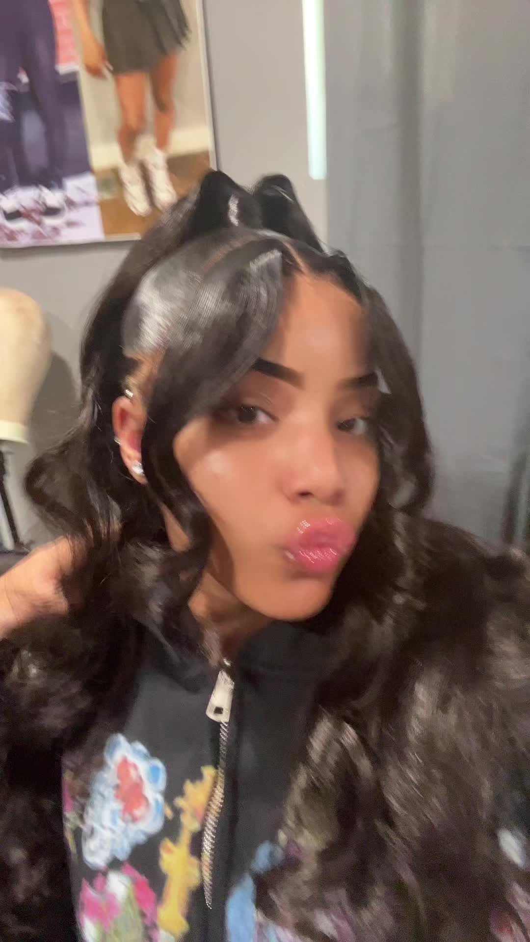 @🦢