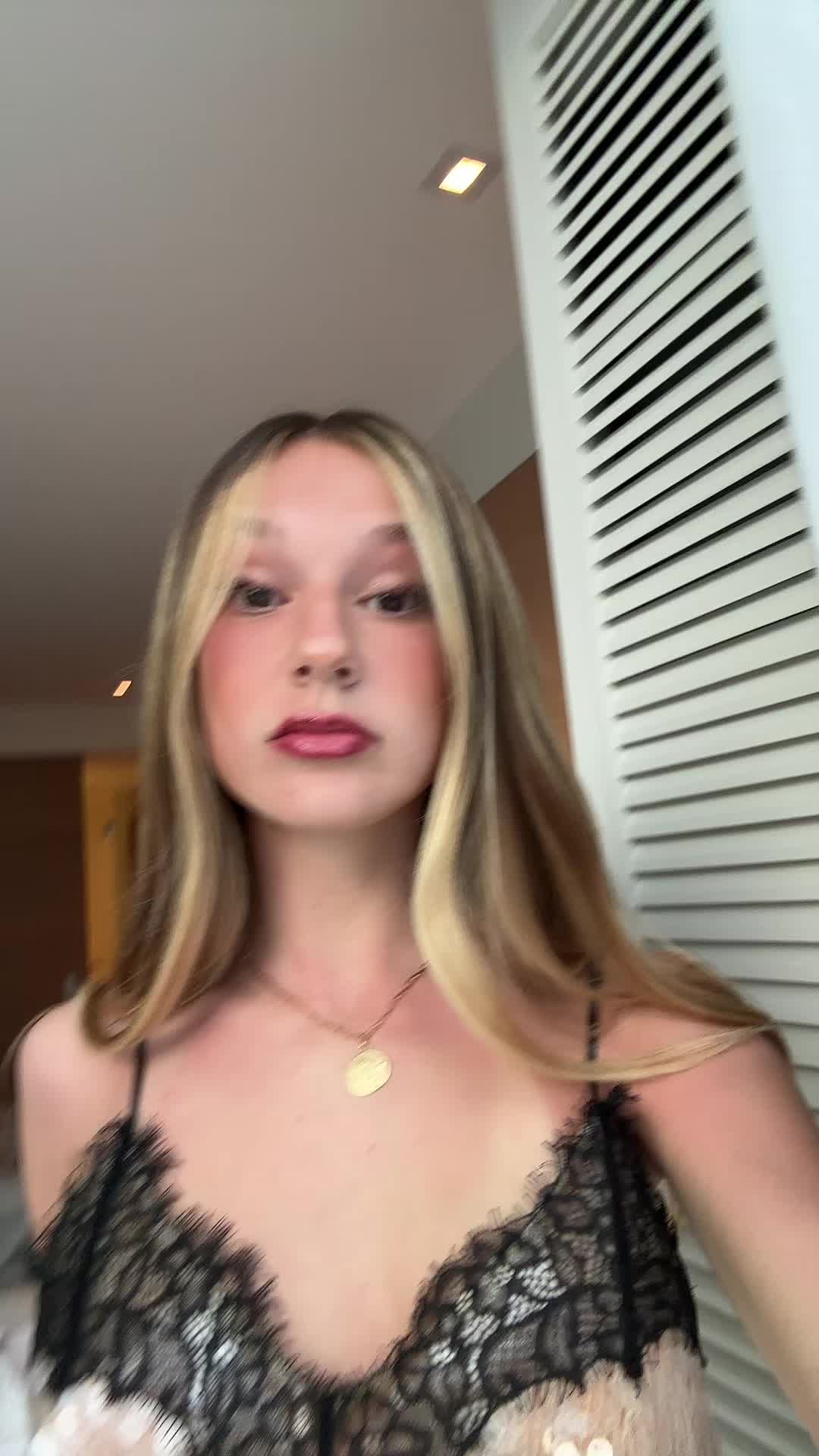 @lolaschiffer