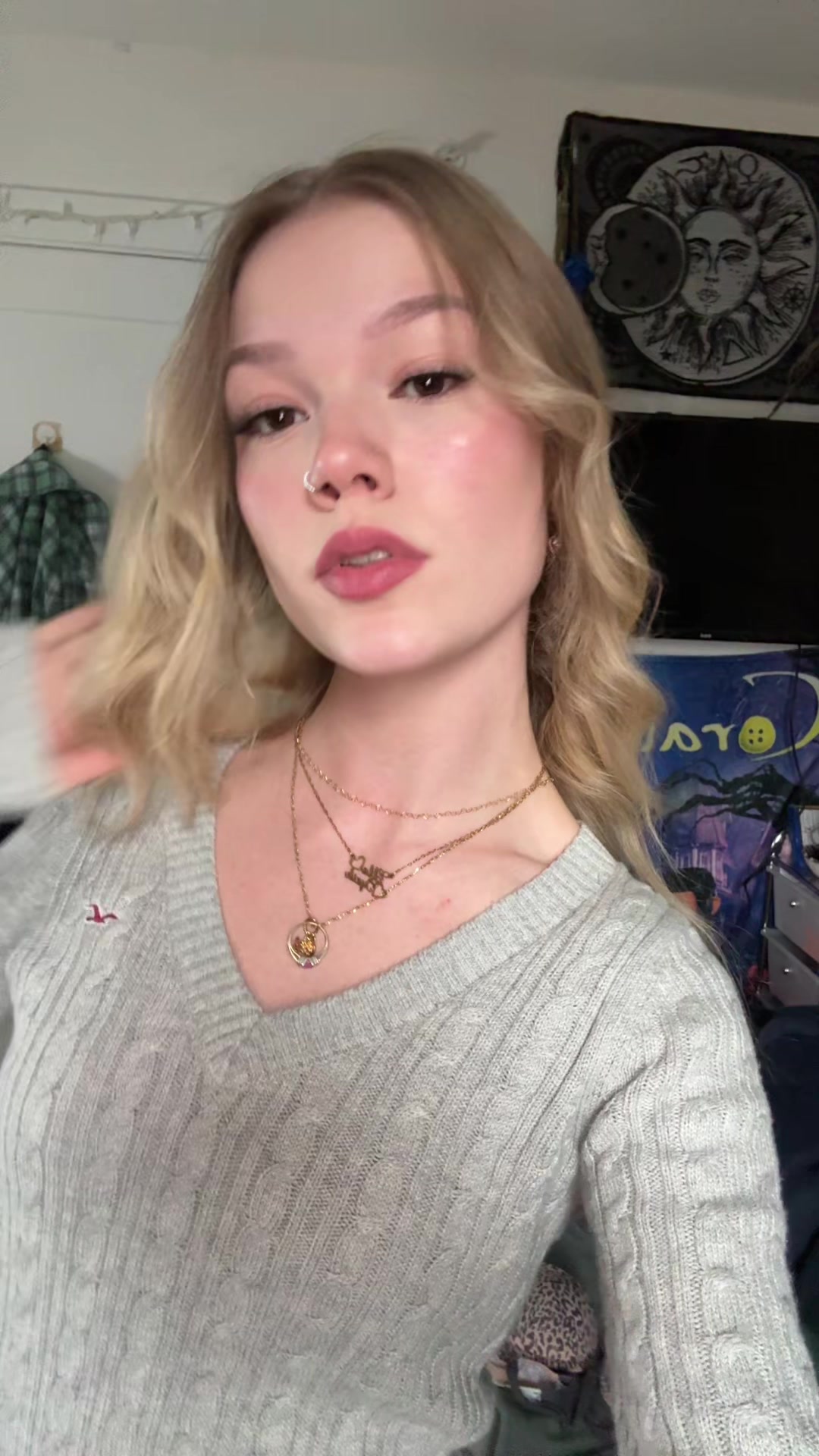 @ella.shmella