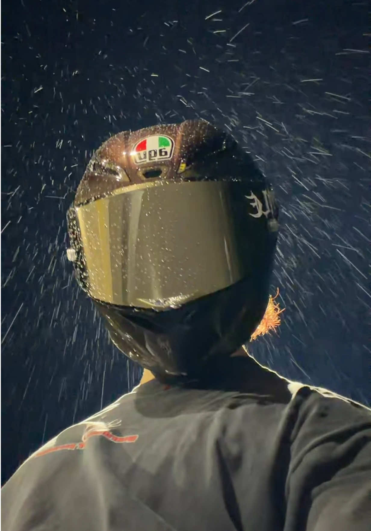 @shakymoto