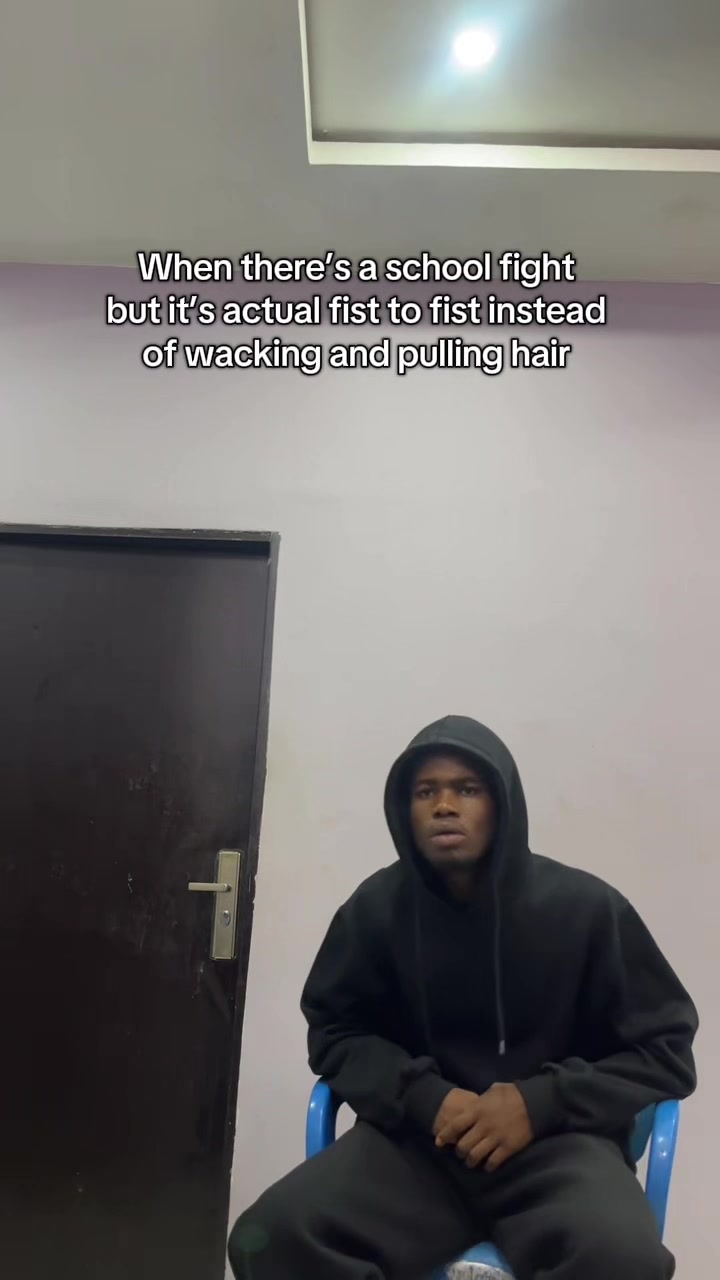 @𝗦𝗜𝗠𝗢𝗡