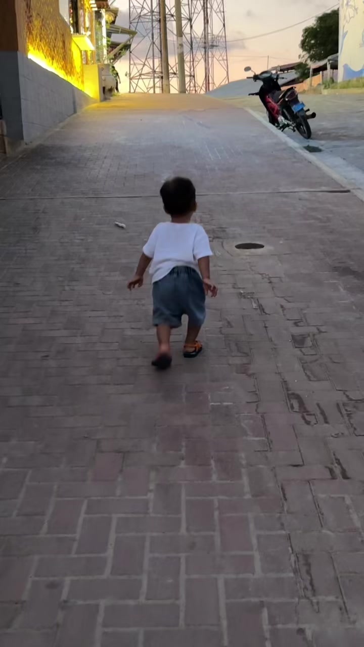 @Orlando Saavedra San