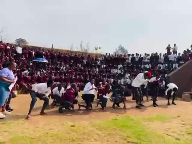 @Sphephel⭕️ Nkomonde