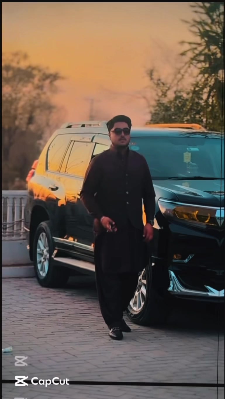 @ملک ⚜️