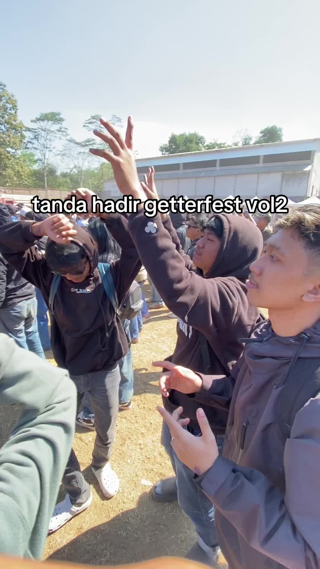 @Yogi Tri