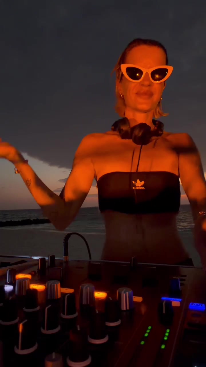 @LOVRA | DJ and Producer