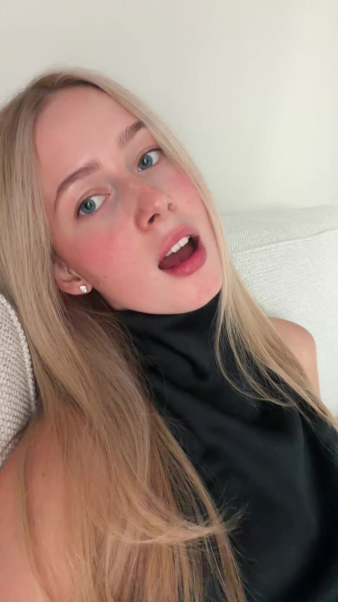 @isabrinaahhh