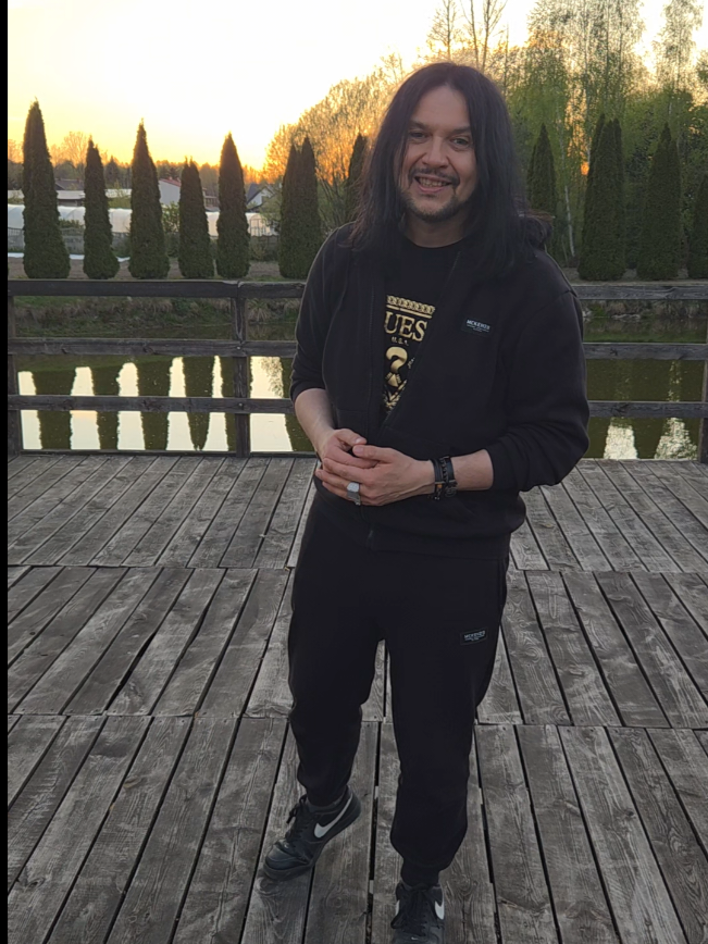 @Paweł Mosiołek