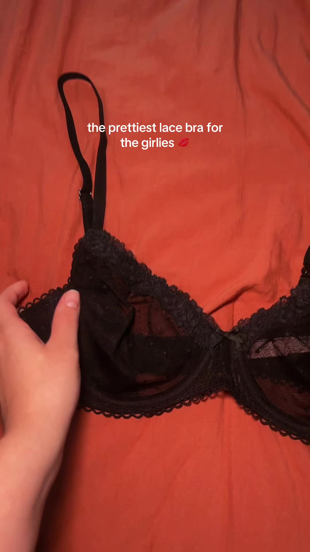 @girlyvault_