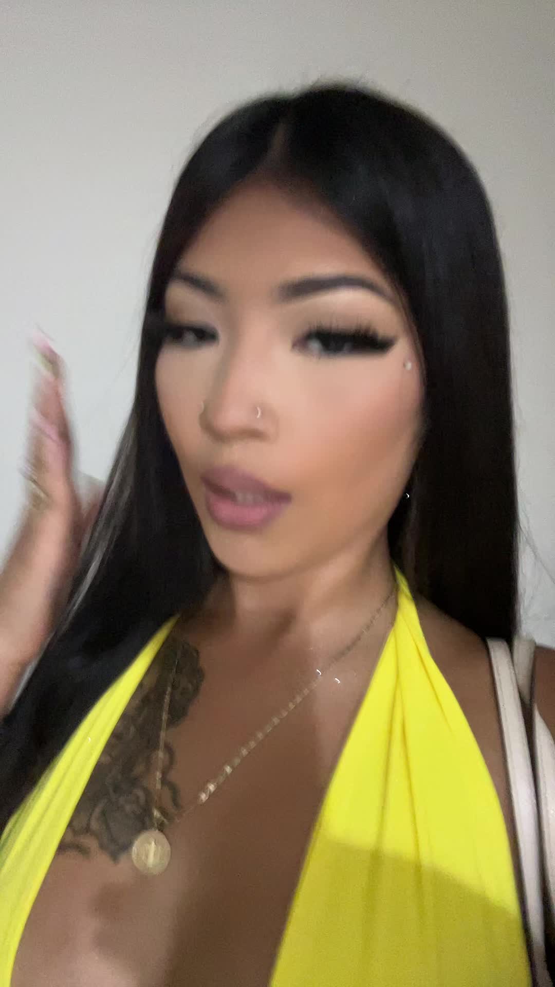 @y