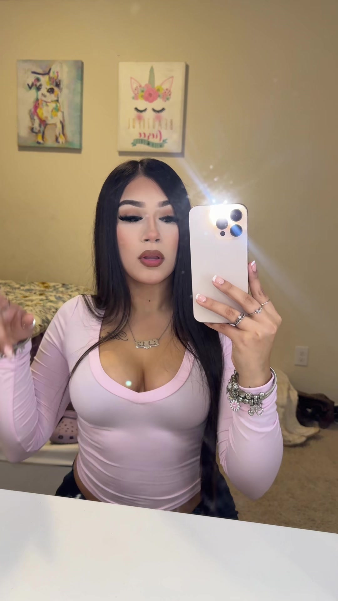 @anna