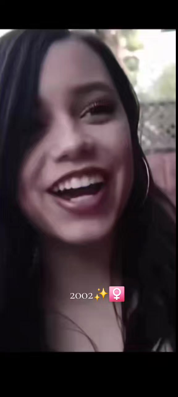 @charly21