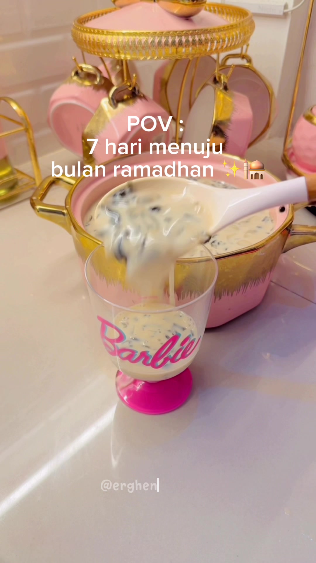@IG : @erghenamustika