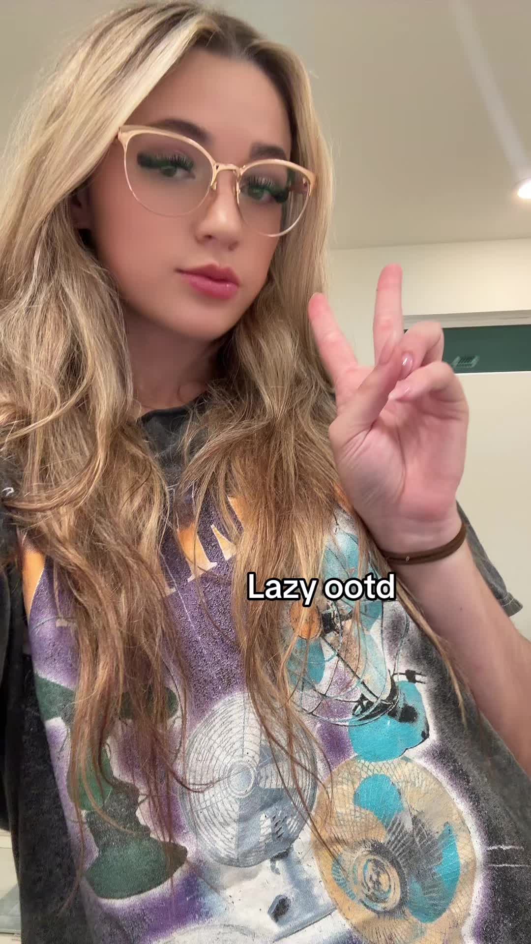 @Zoey Ava 💗