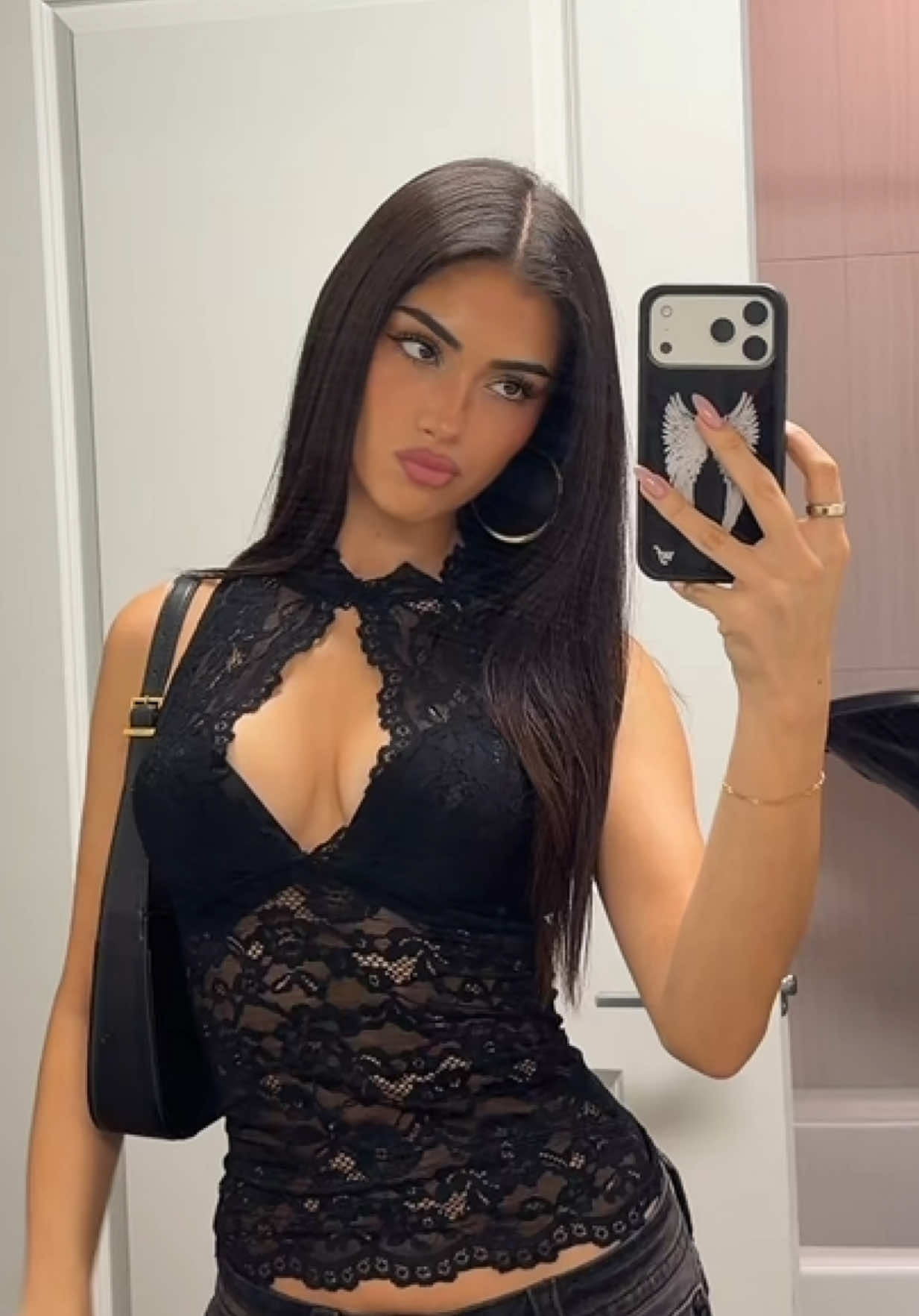 @ani