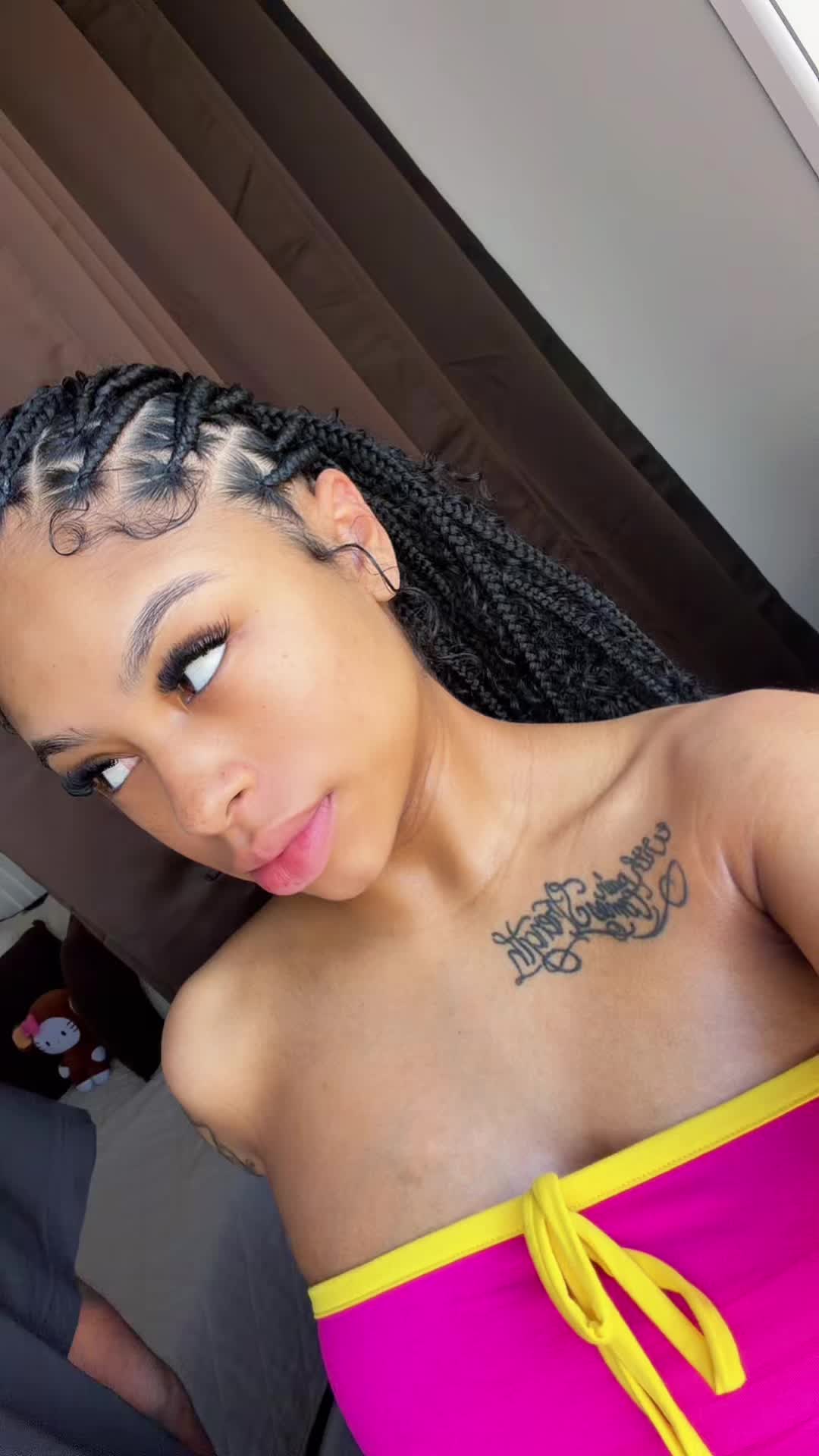 @Nadia J