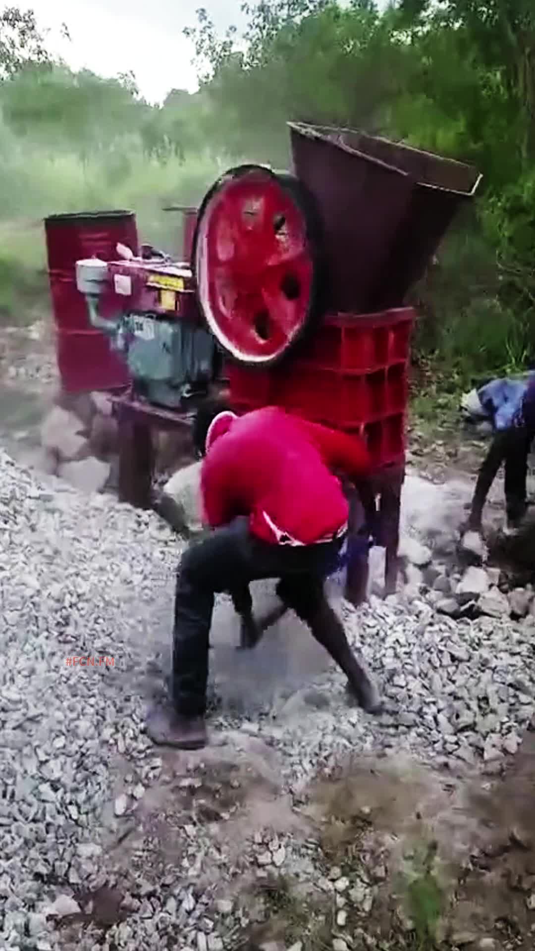 @FCN.FM Mining Machine