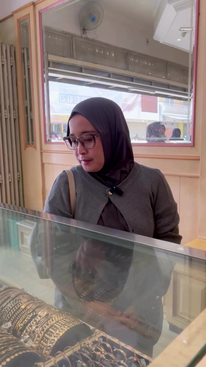 @Toko Emas Pelangi