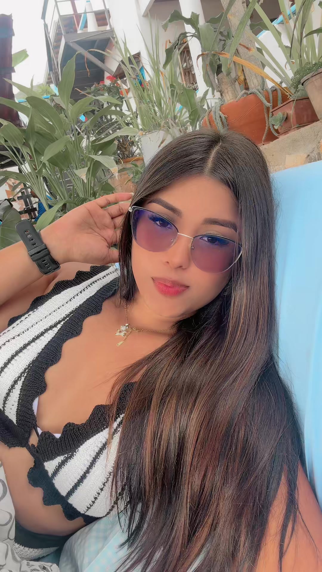 @Isisadarve