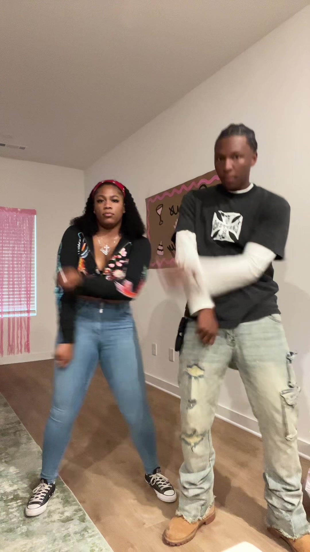 @useruno