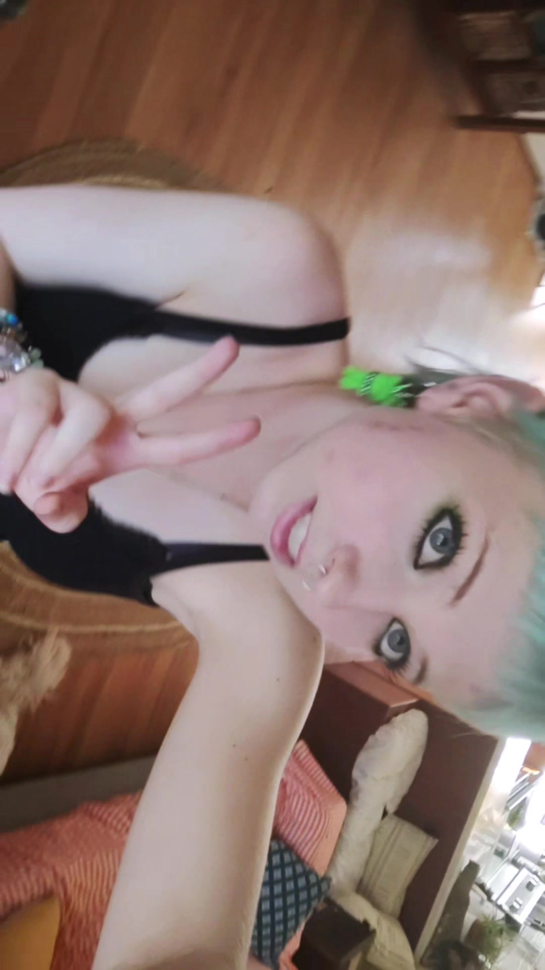 @REM_MER
