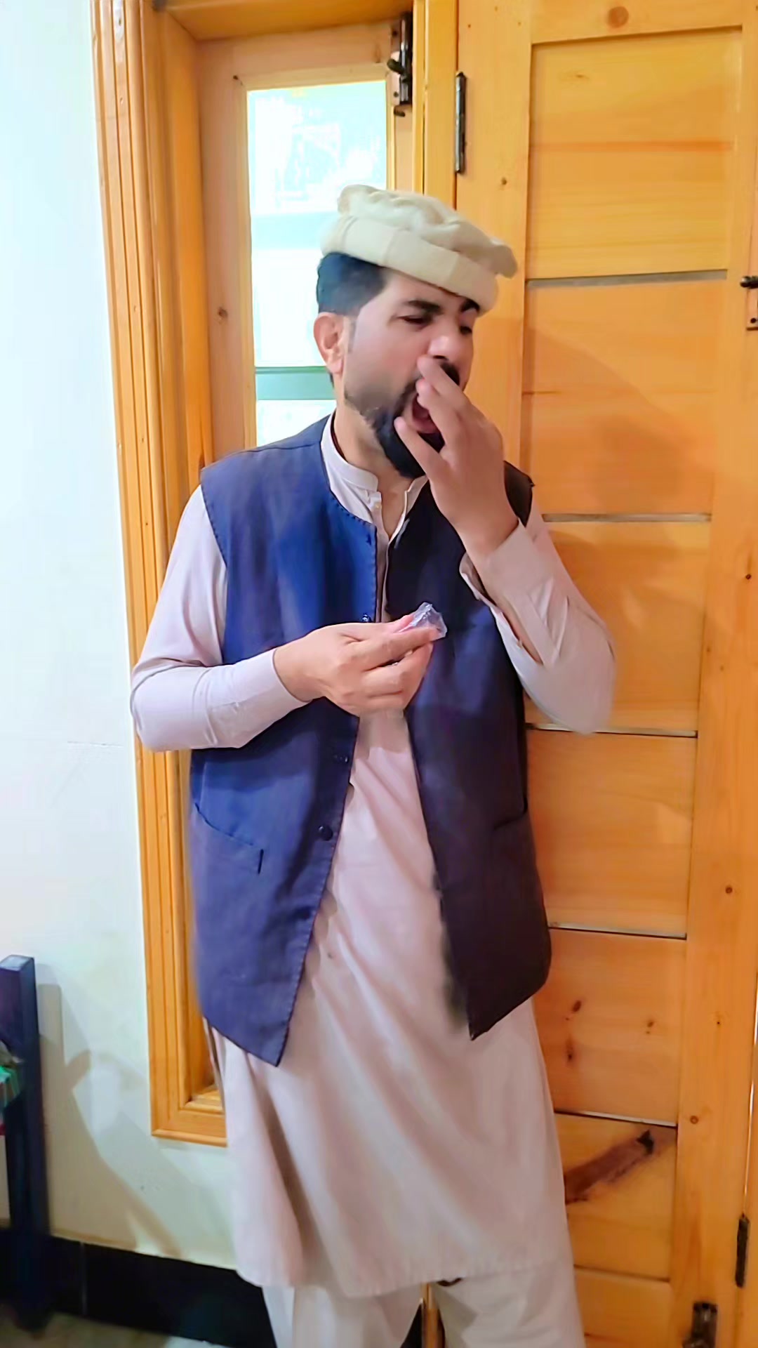 @منجن ماما آفیشل