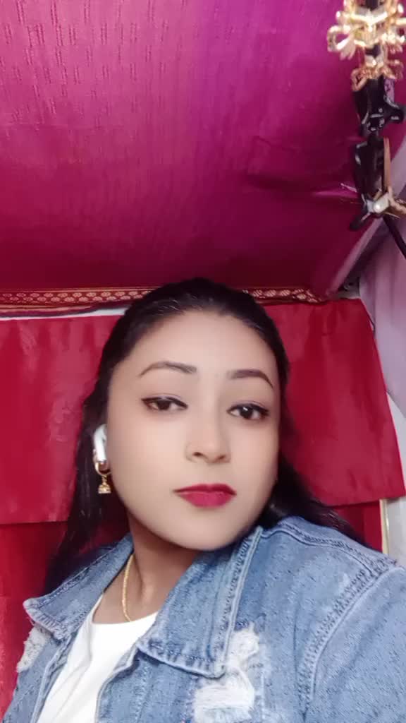 @Laxmi गोर्खालि 🙏🙏🌷🌷
