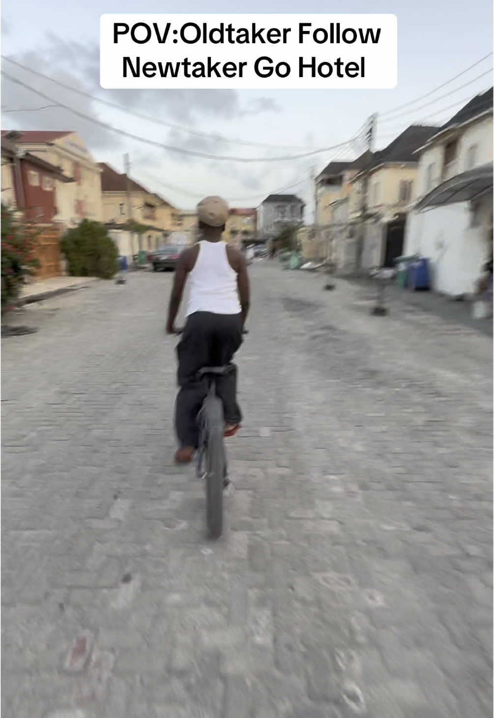 @ABATI UNIVERSE BOI🌍 ✨
