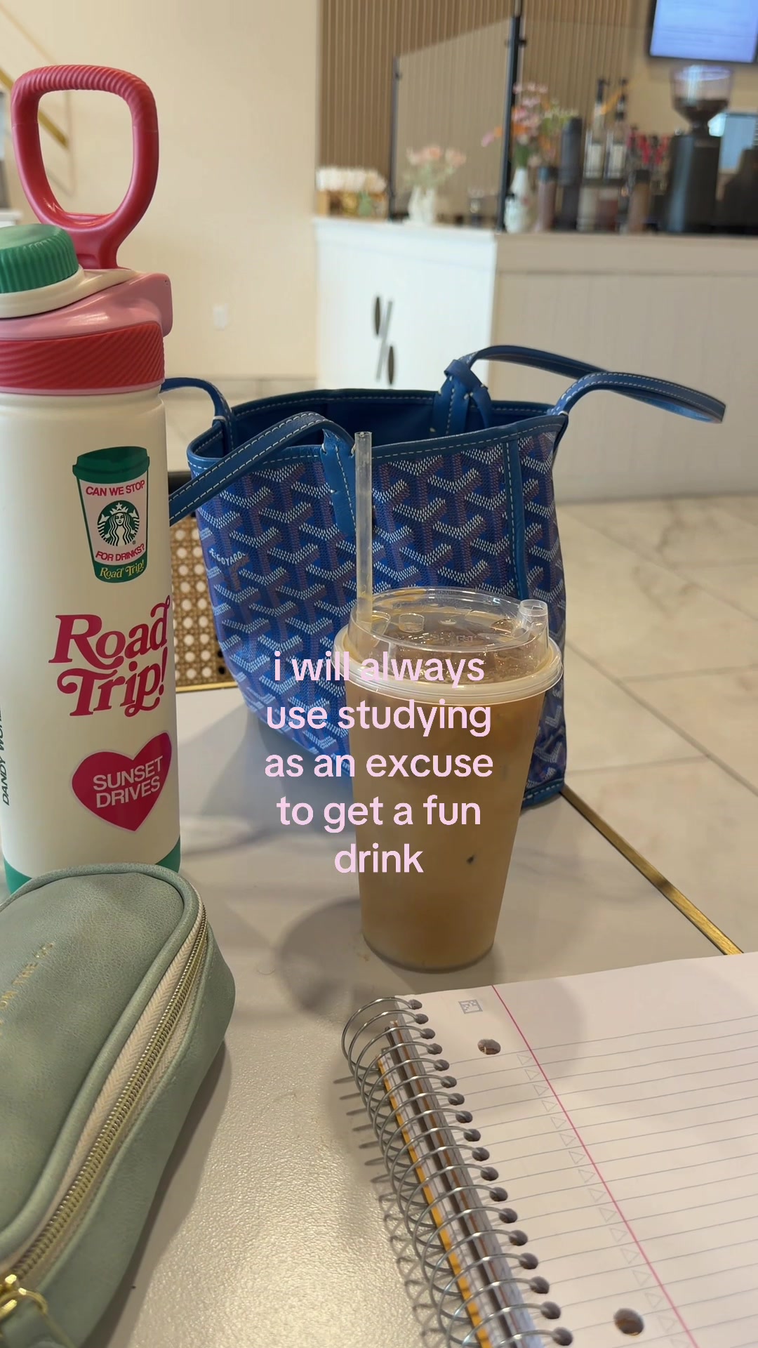 @CHLOE🤍🍵