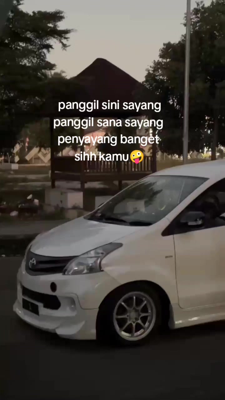 @LuxuryManis