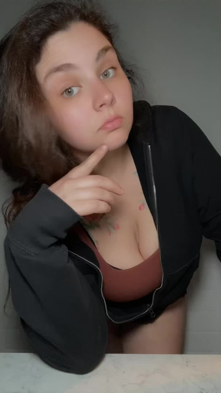 @AbigailMay