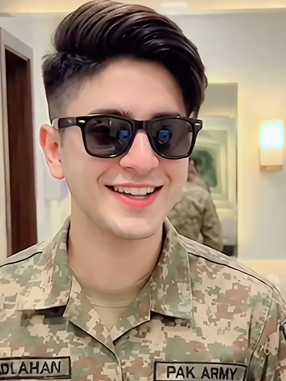 @𝐂𝐚𝐩𝐭𝐚𝐢𝐧 𝐇𝐚𝐝𝐢 ✌️