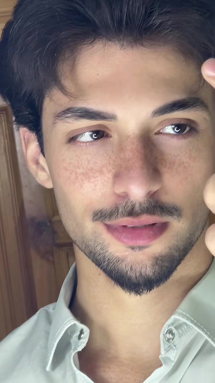 @𝘈𝘯𝘢𝘴 𝘬𝘩𝘢𝘯
