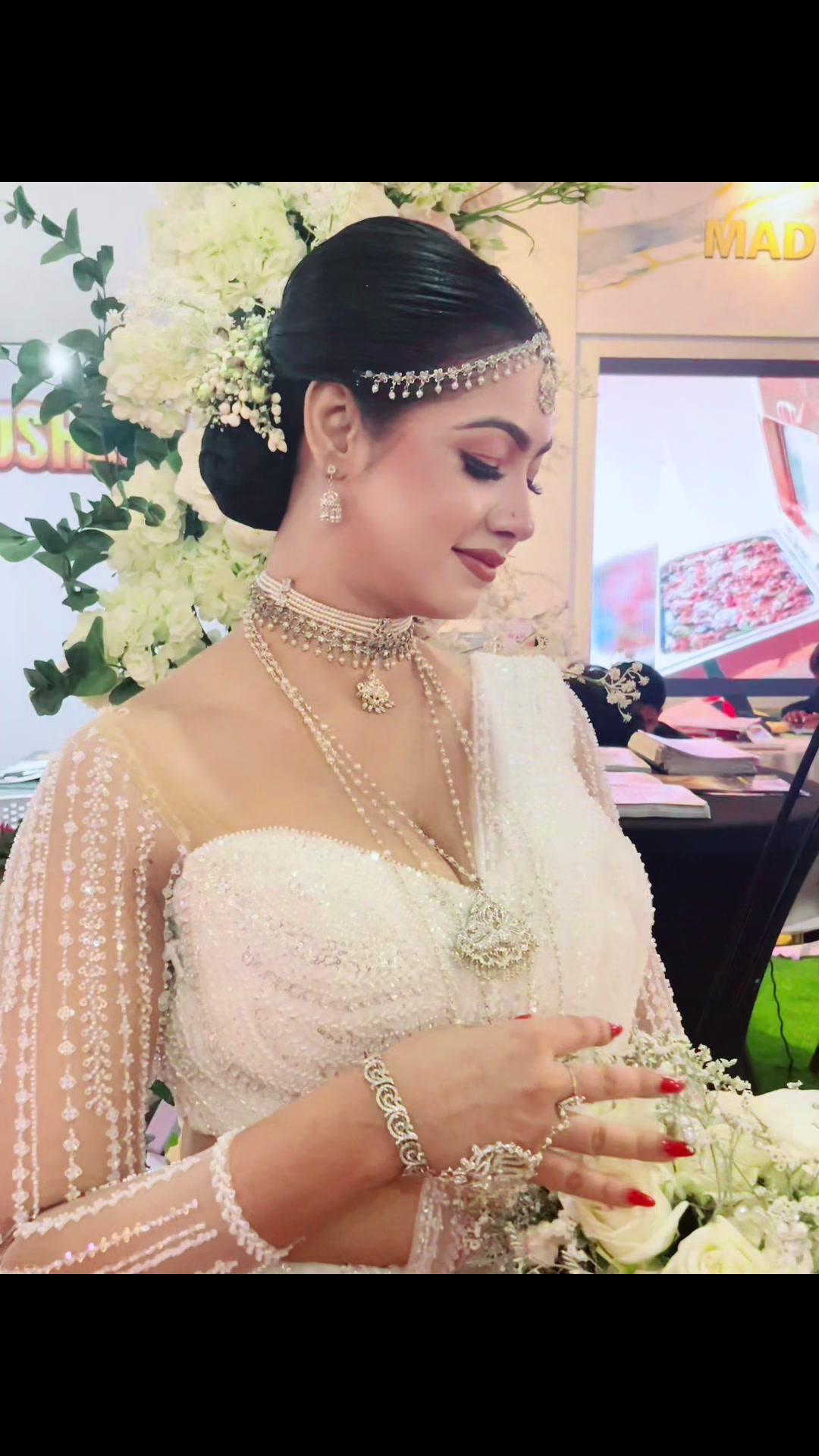 @Yashika Lakshani