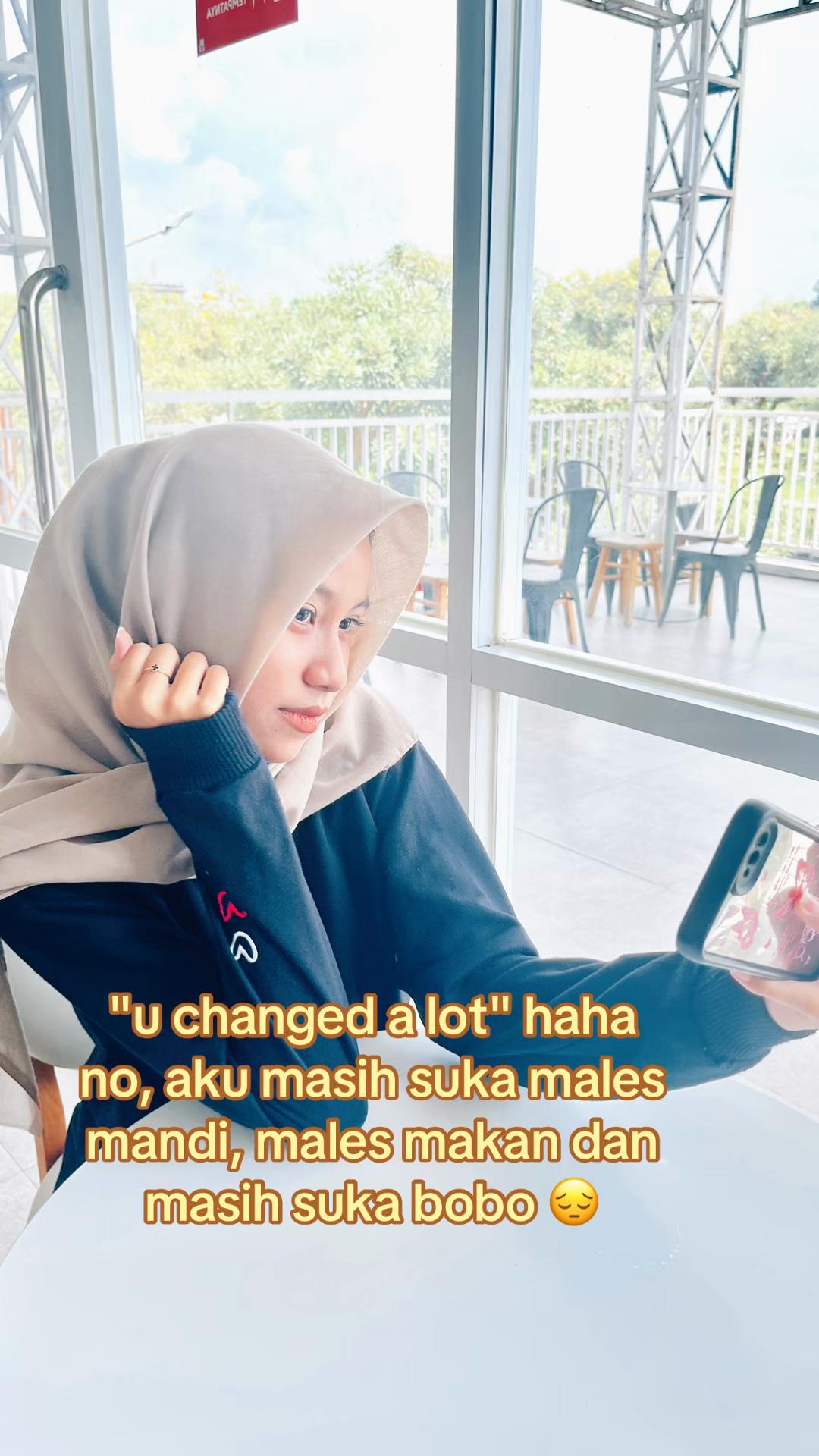 @maliaaa