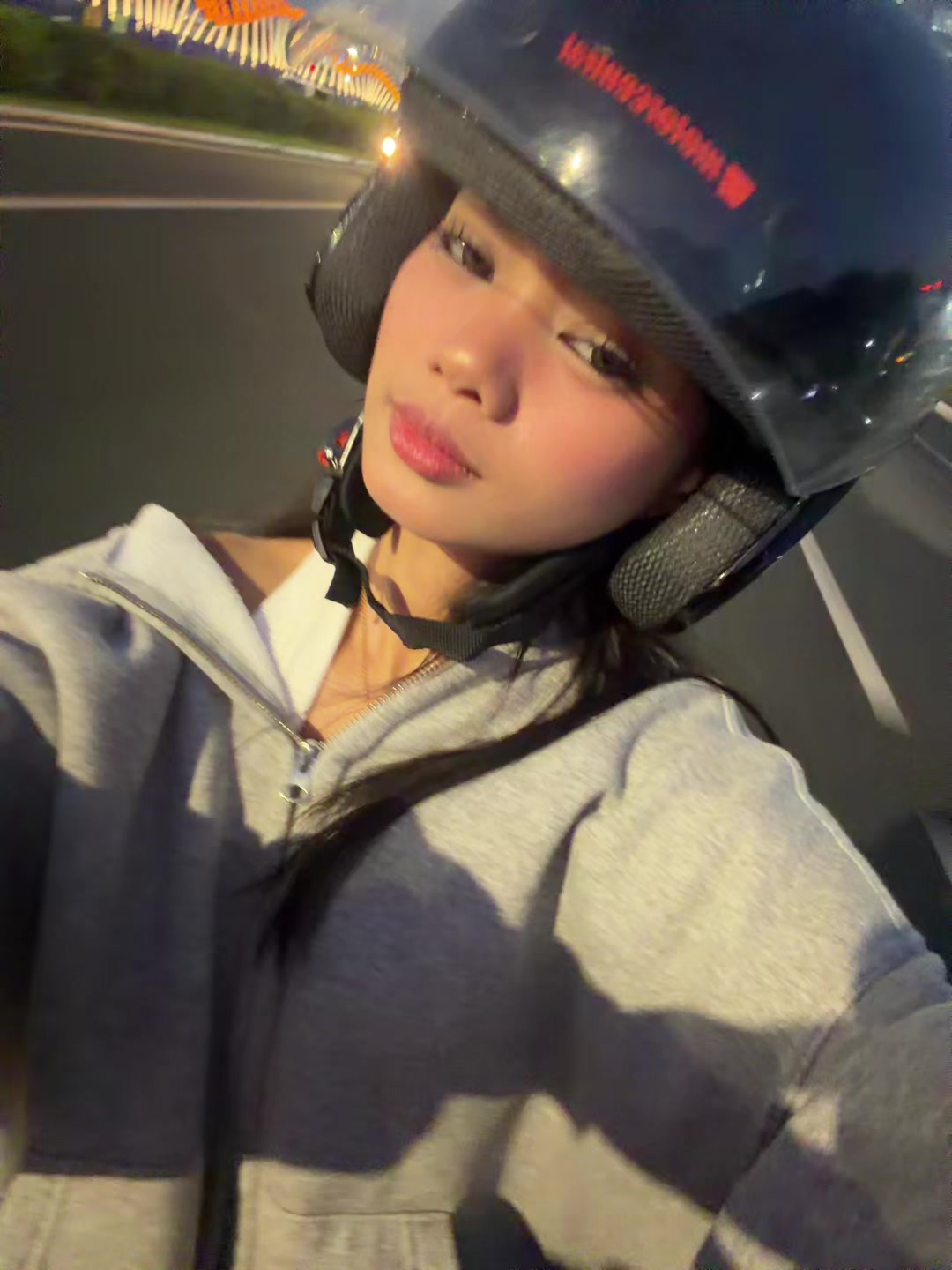 @Ella โ