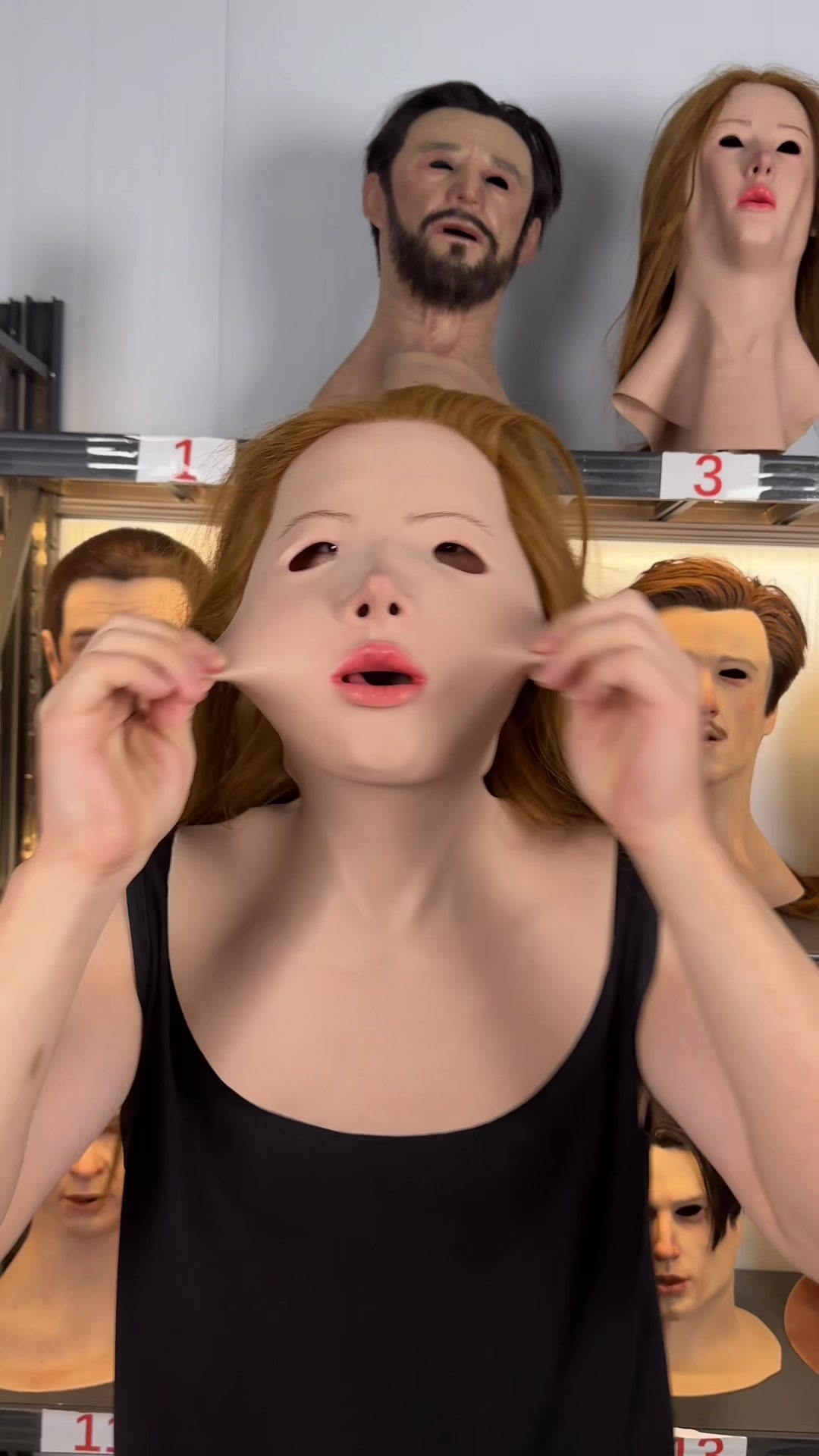 @Lifelikemask