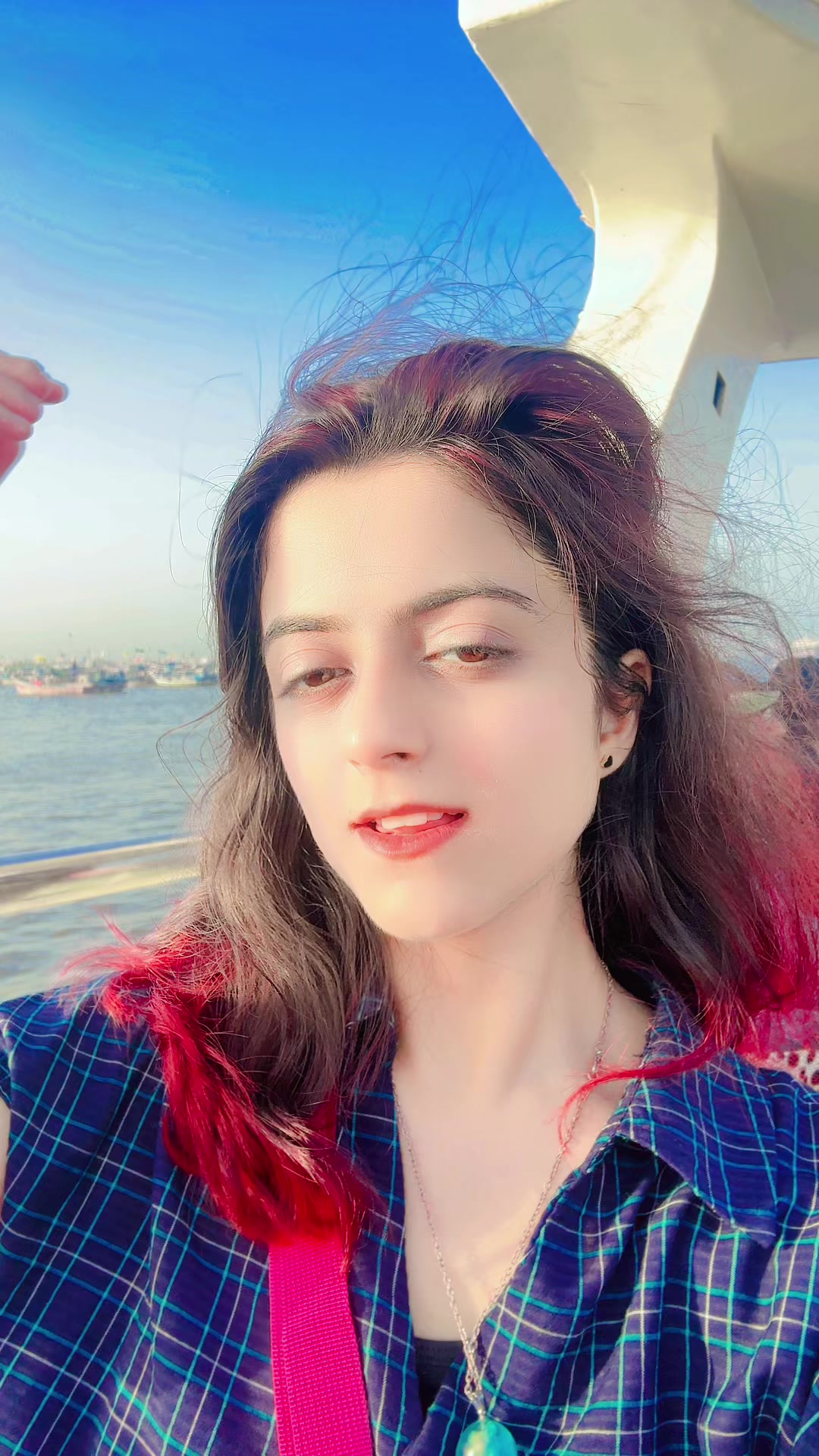 @Laibaarishofficial