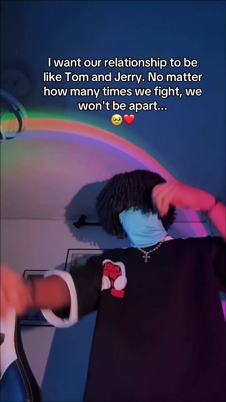 @Just a Person 🥷🏿🖤